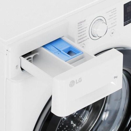 Стиральная машина LG F4M5VS6W белый