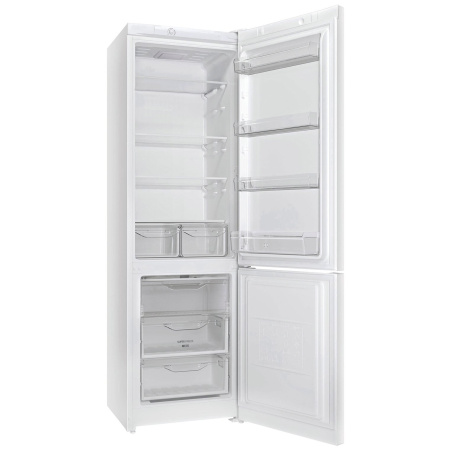 Холодильник Indesit DS 3200 W белый