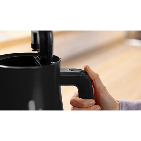 Электрочайник Bosch TWK4M223 черный
