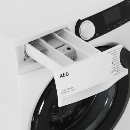 Стиральная машина AEG LFR73844BE белый