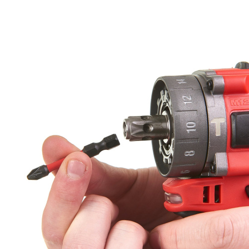 Дрель-шуруповерт Milwaukee M12 Fuel FPDX-202X (4933464136) 2АКБ+ЗУ уд