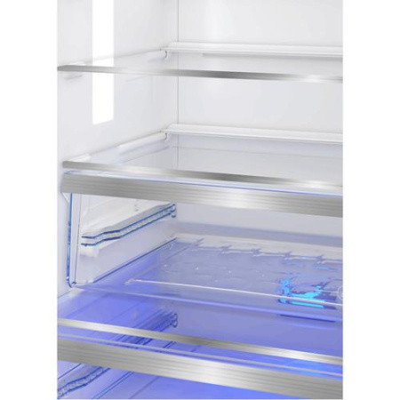 Холодильник с морозильником Beko B7RCNK406HDWCN белый