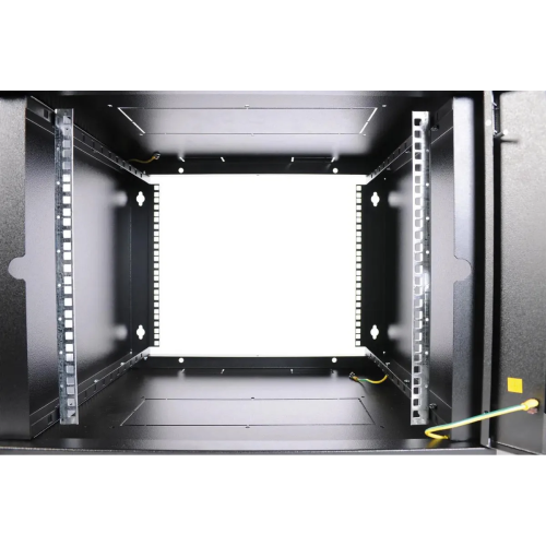 Шкаф коммутационный ЦМО ШРН-Эконом ШРН-Э-18.650-9005 настенный 18U 600x650мм черный